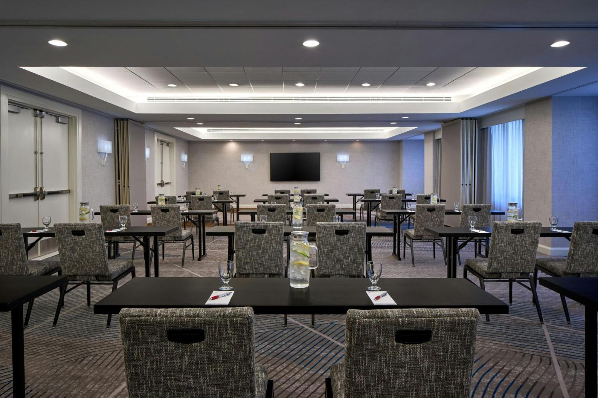 Washington Dulles Marriott Suites Герндон Екстер'єр фото