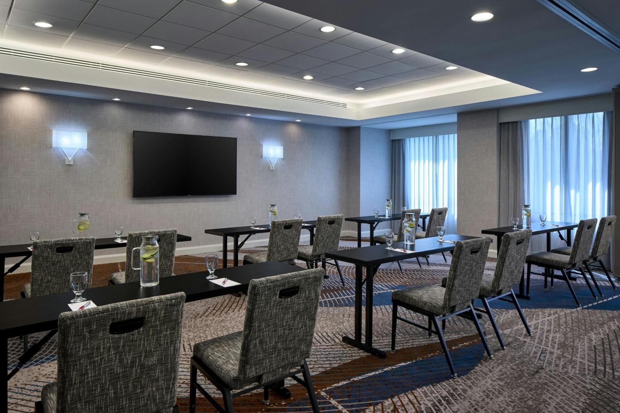 Washington Dulles Marriott Suites Герндон Екстер'єр фото