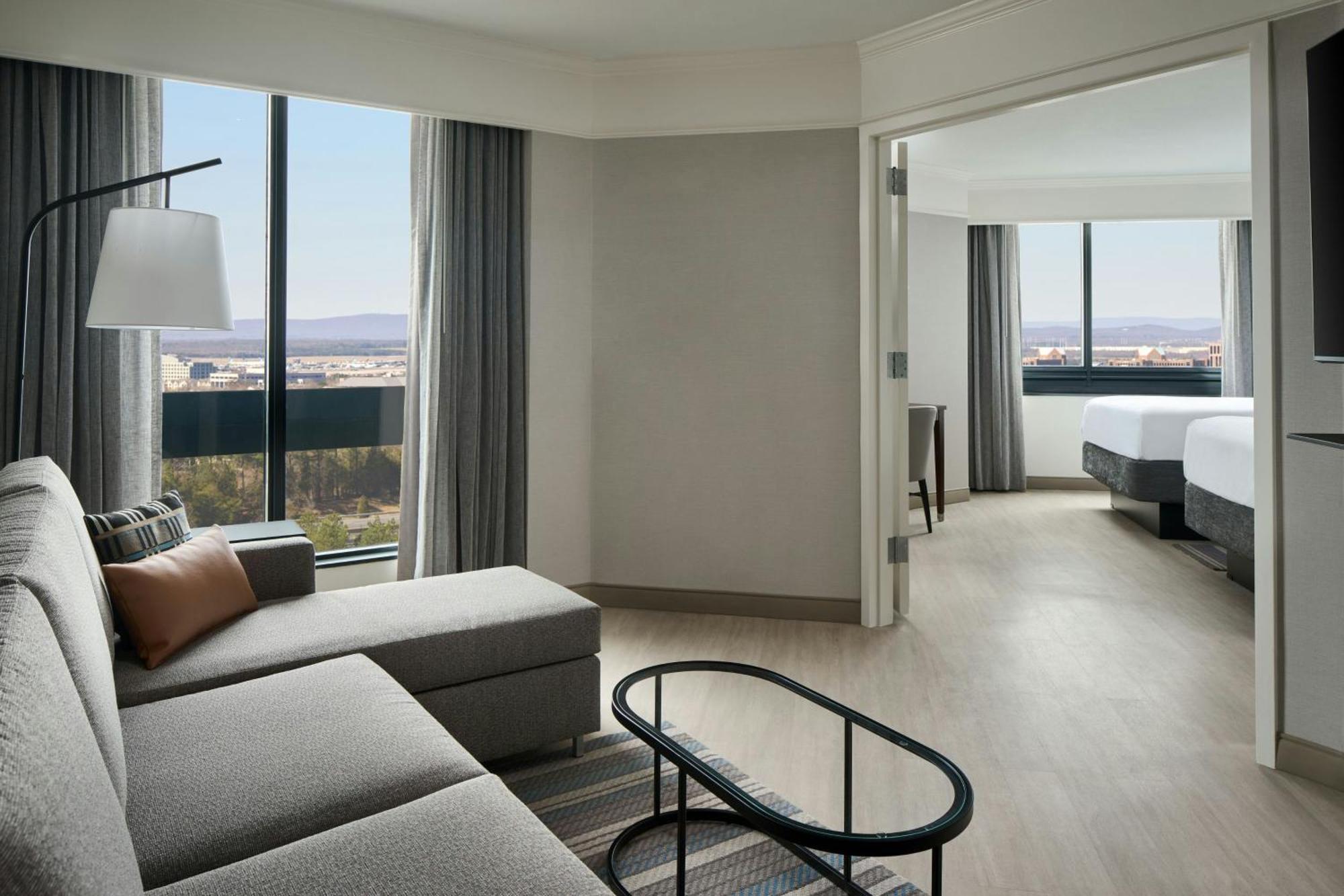 Washington Dulles Marriott Suites Герндон Екстер'єр фото