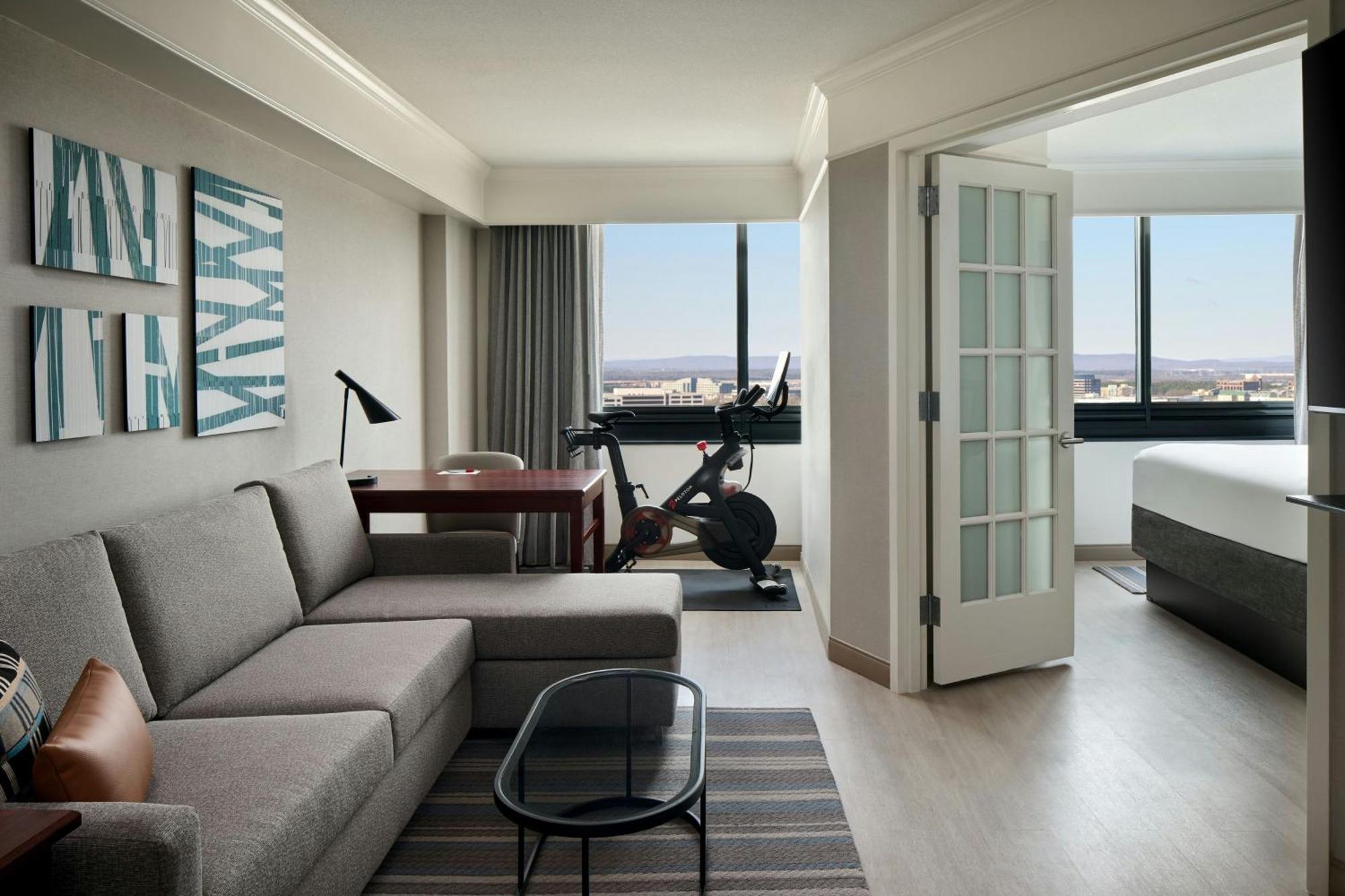 Washington Dulles Marriott Suites Герндон Екстер'єр фото
